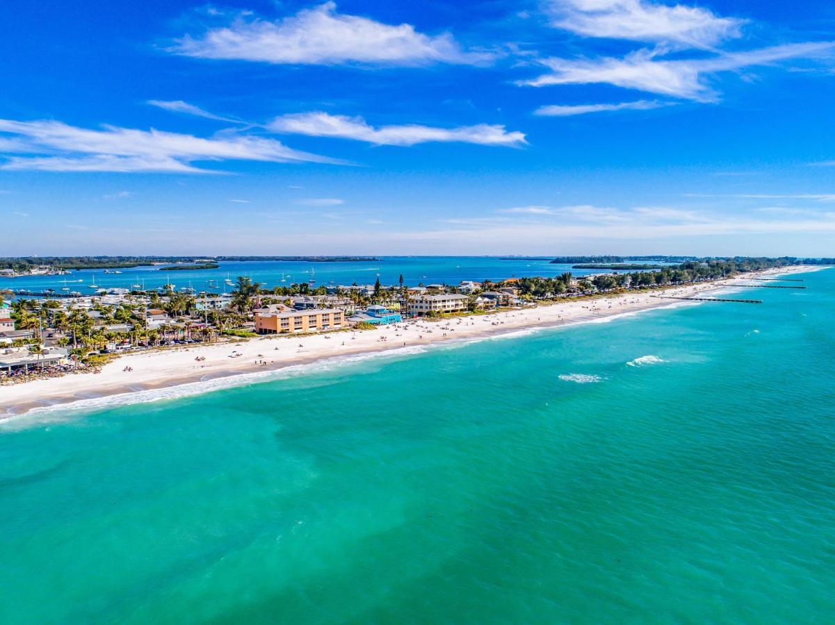 בראדנטון ביץ' Anna Maria Island Beach Waves מראה חיצוני תמונה
