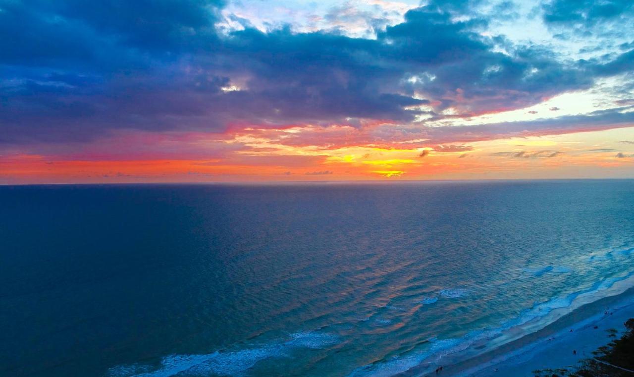 בראדנטון ביץ' Anna Maria Island Beach Waves מראה חיצוני תמונה